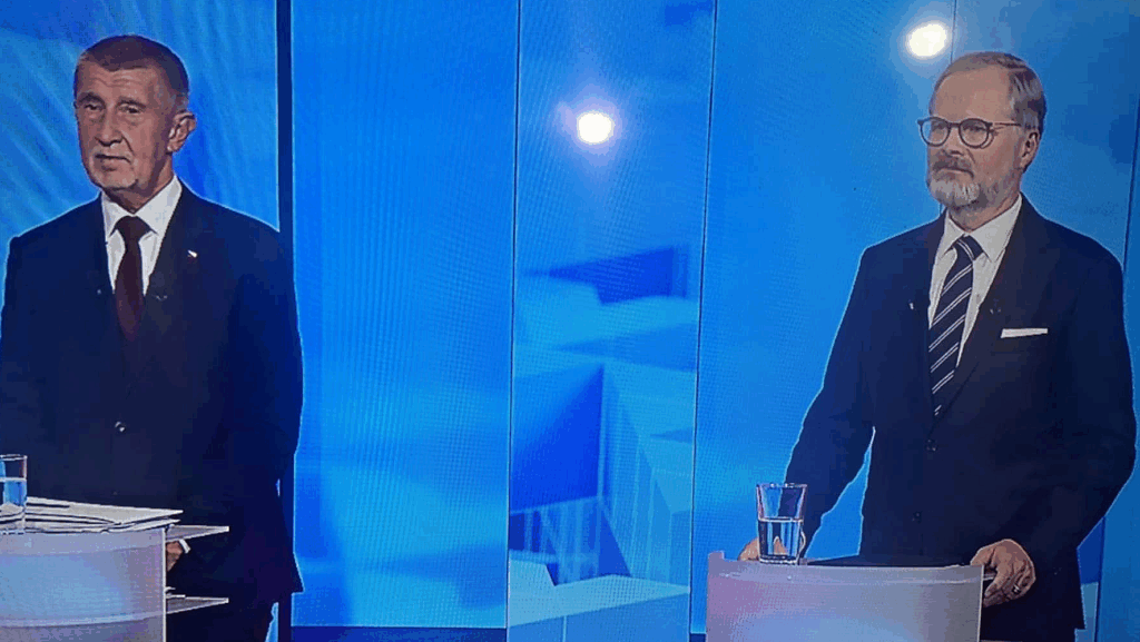 Petr Fiala a Andrej Babiš v předvolebním duelu TV NOVA dne 2. října 2025, ZDROJ: TV NOVA, reprofoto: inregion.cz