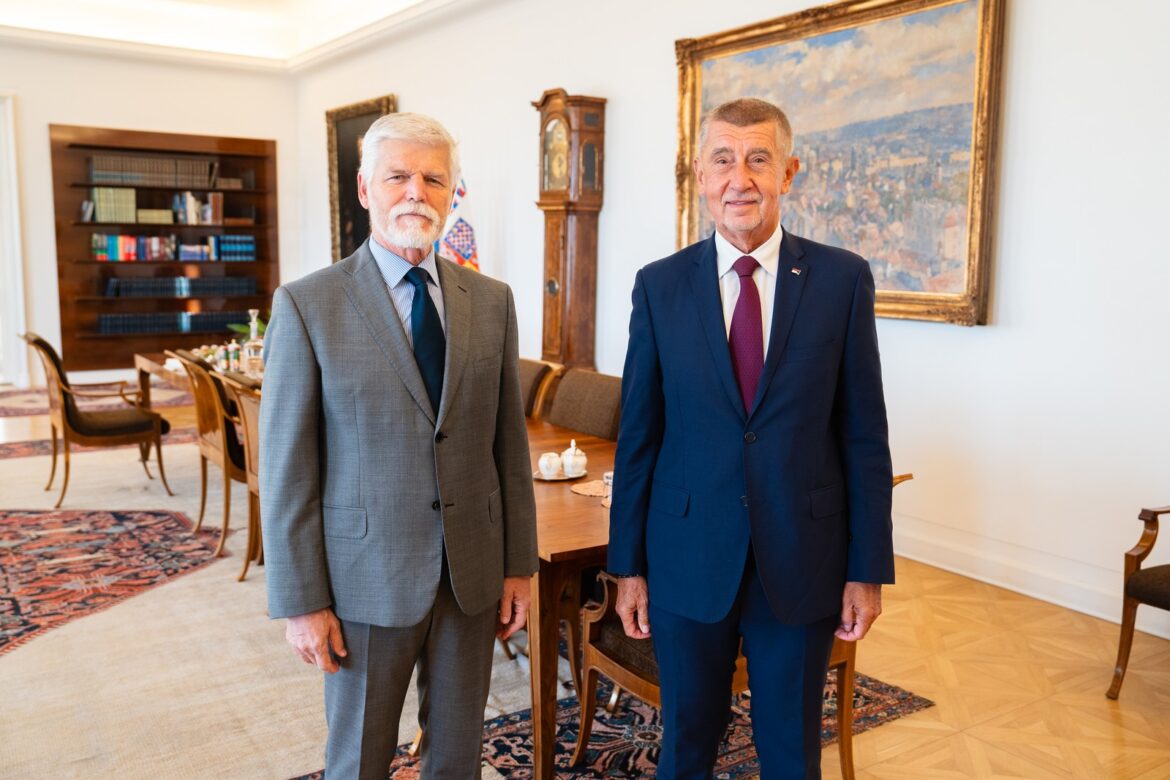 Prezident Petr Pavel s premiérem Andrejem Babišem, FOTO: Tomáš Fongus, KPR/ se souhlasem
