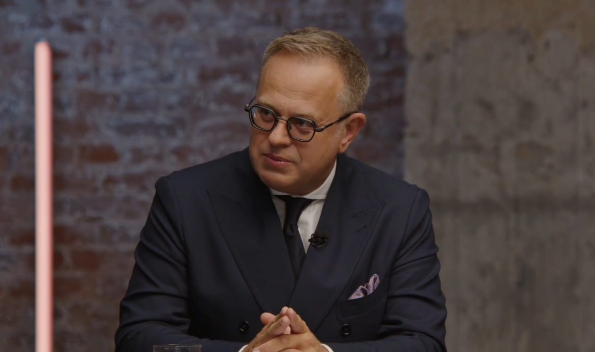 Moderátor Václav Moravec v pořadu Poledne s Moravcem, ZDROJ: Václav Moravec/ se svolením
